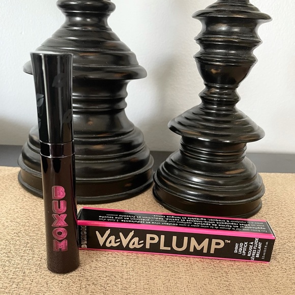 🆕BUXOM VA-VA-Plump Liquid Lipstick-DARE ME - Picture 2 of 5
